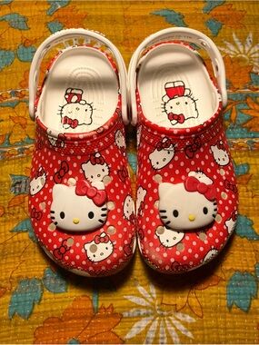 Hello Kitty Kids Red White Polka Dot CROCS